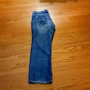 Bke Derek Jean's 36 reg